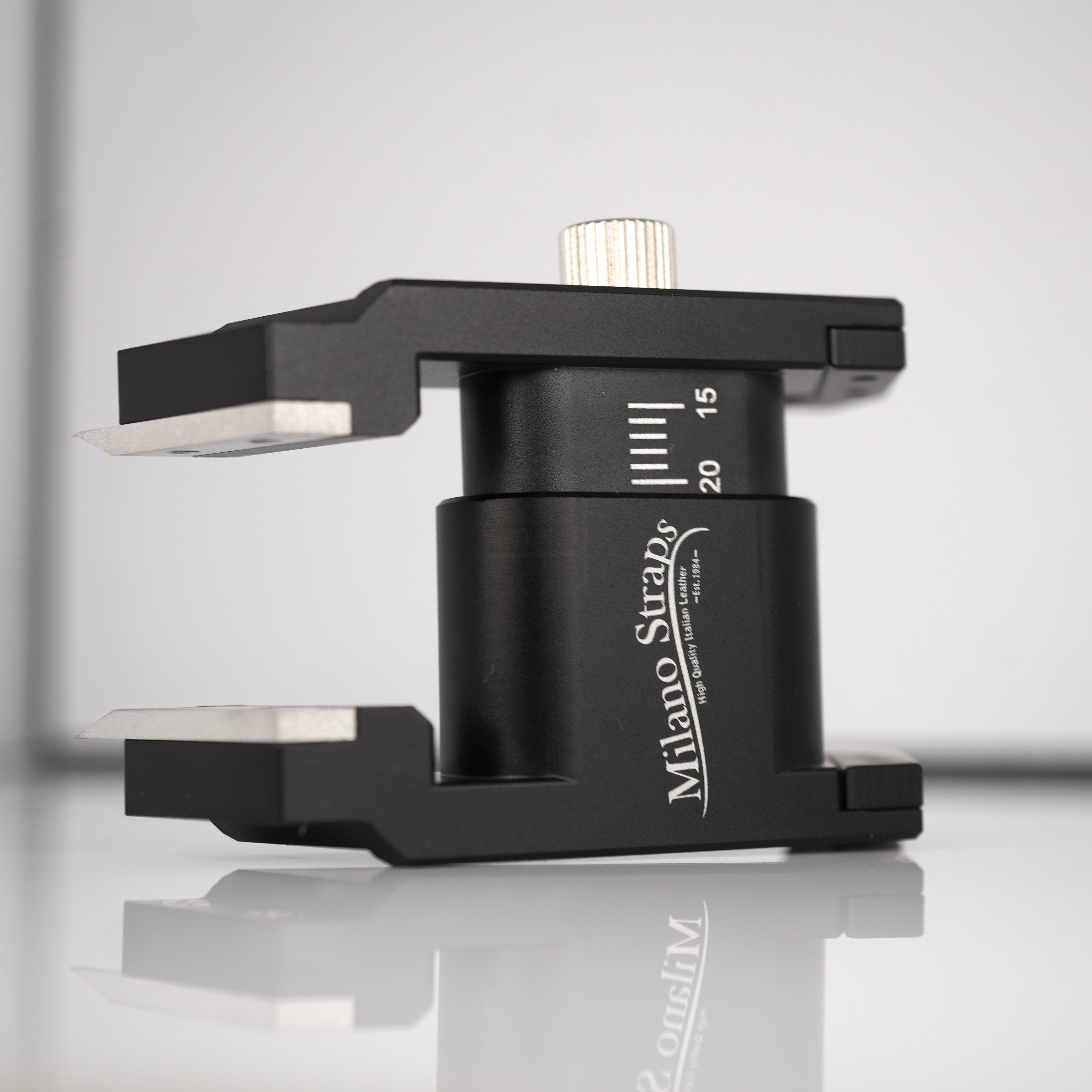 Dual Sided Watch Bracelet and Strap Removal Tool