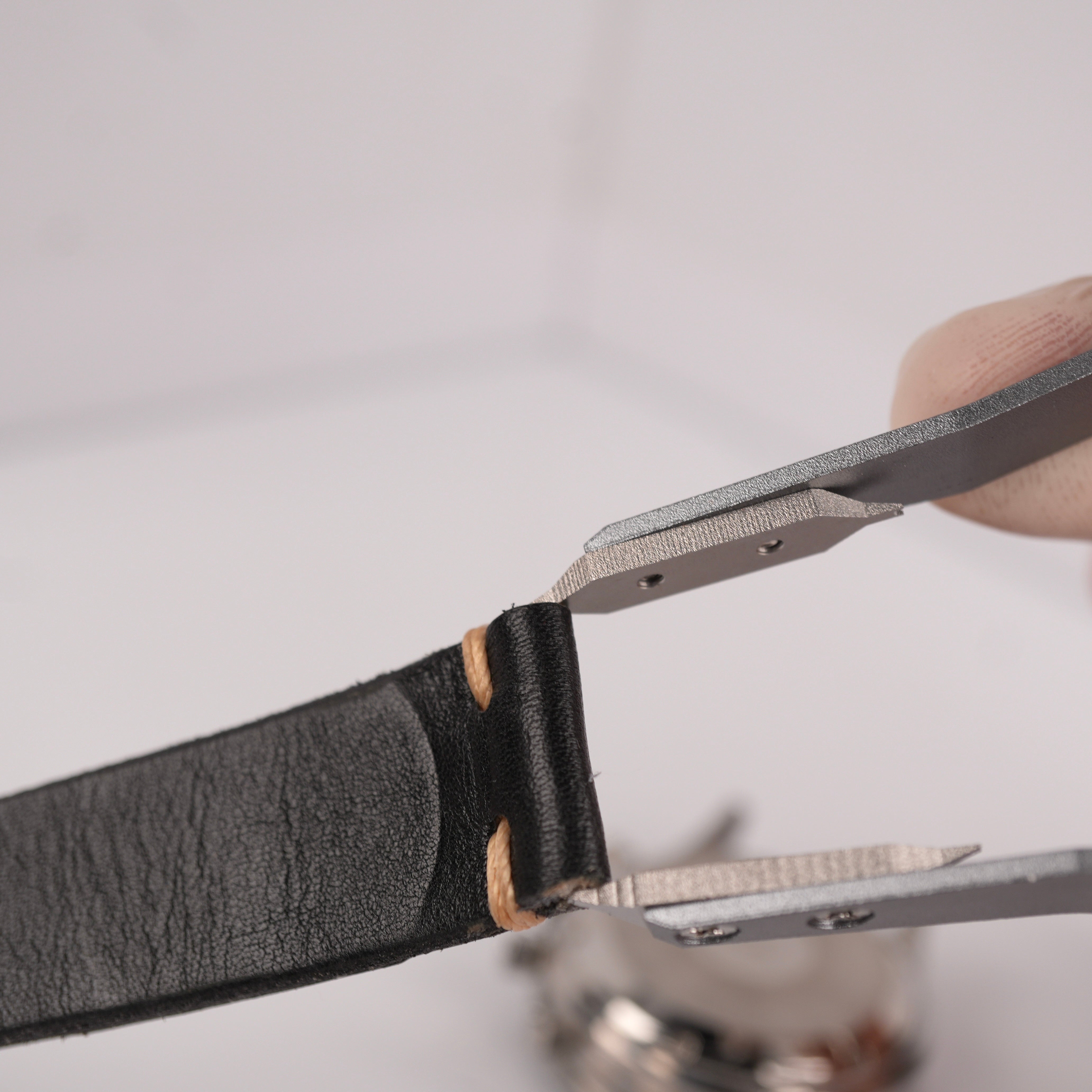 Premium Aluminum Tweezer Watch Strap Removal Tool